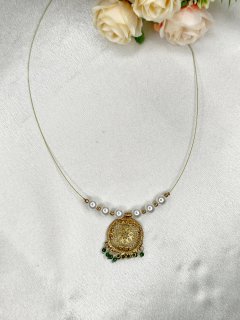 IMG_20251012_210654 Invisible chain with pearl - Small Round Pendant