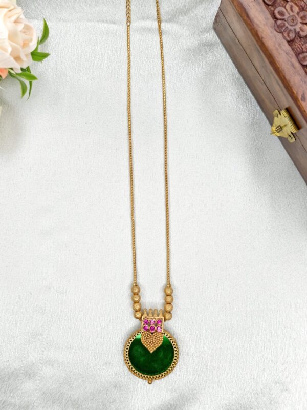 Palakka Mala - Round Pendant