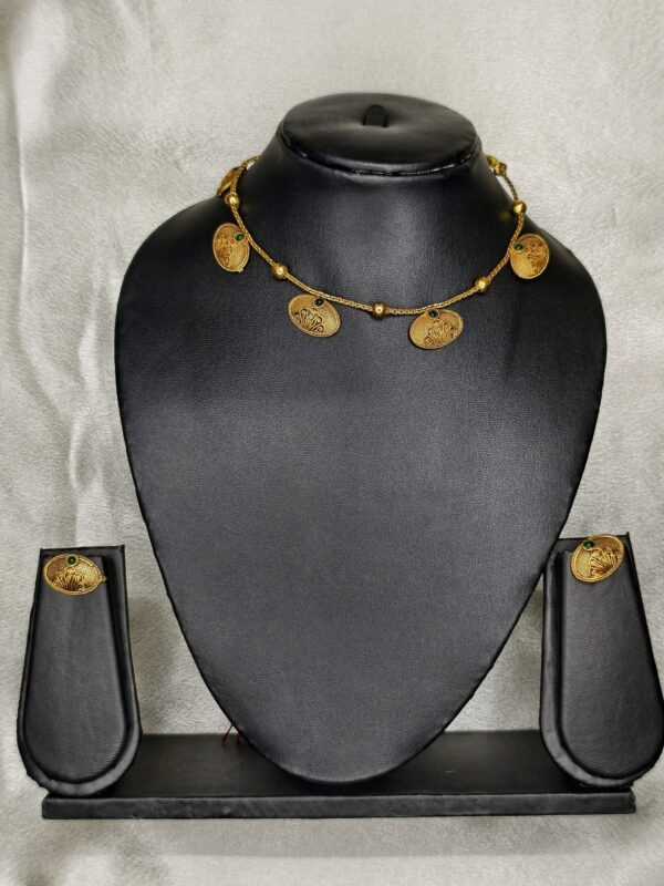 Traditional simple Necklace -  With Earrings